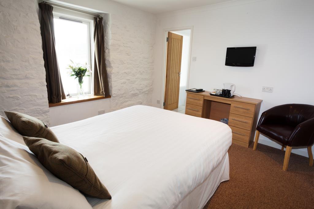 The Arch Inn Ullapool Esterno foto